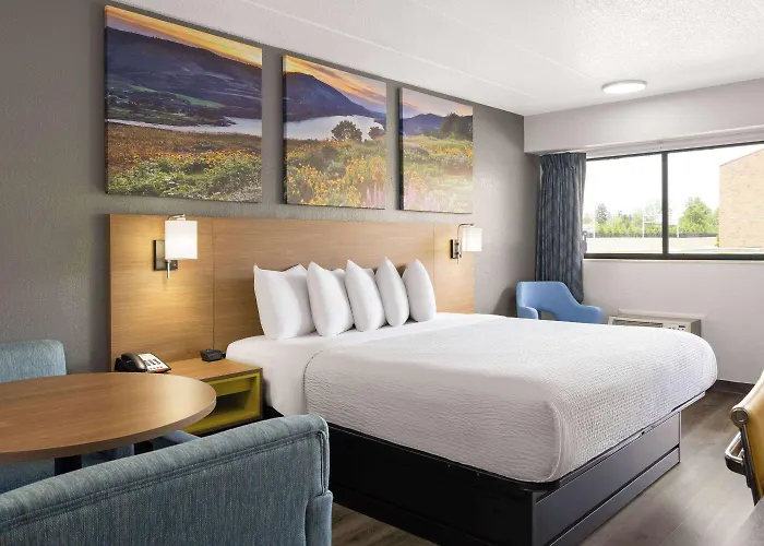 Hotel Days By Wyndham Worthington